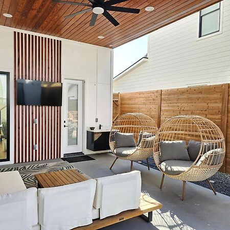 Dallas Luxury Modern House By Dallas Love Airport エクステリア 写真