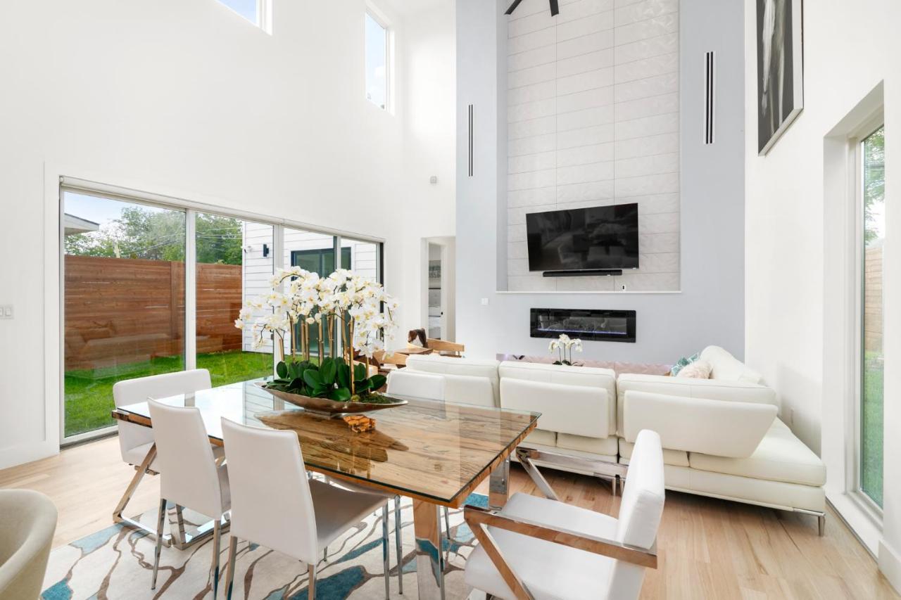 Dallas Luxury Modern House By Dallas Love Airport エクステリア 写真
