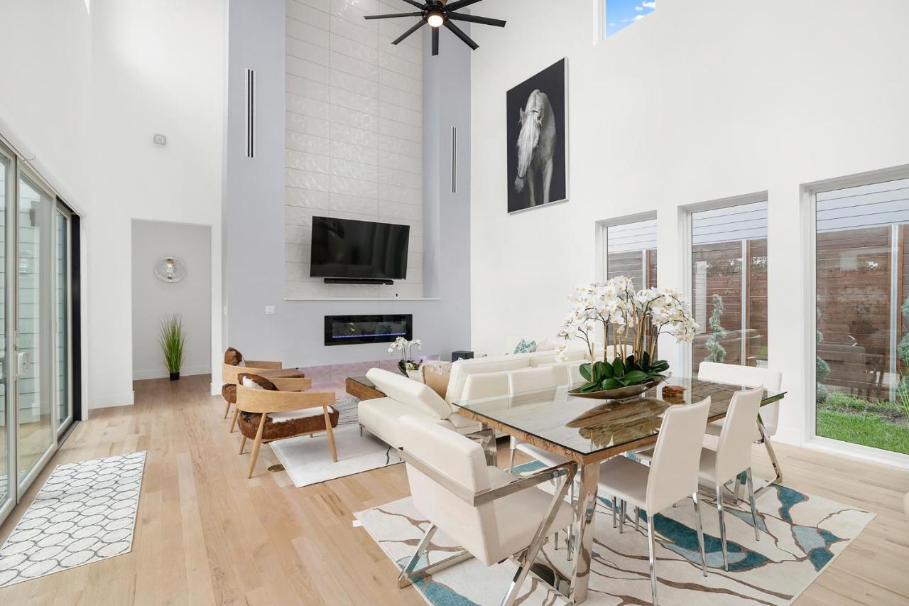 Dallas Luxury Modern House By Dallas Love Airport エクステリア 写真