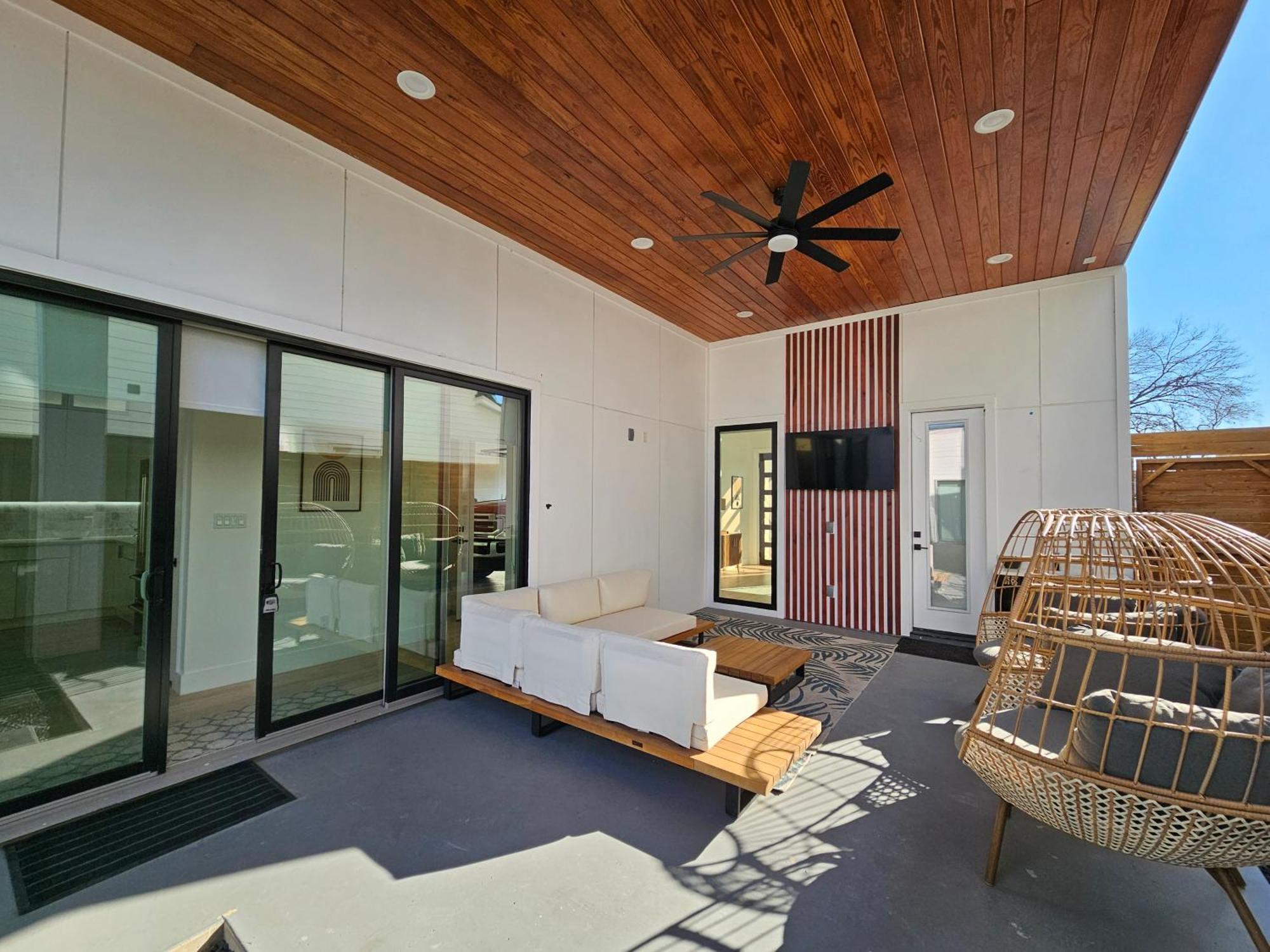 Dallas Luxury Modern House By Dallas Love Airport エクステリア 写真